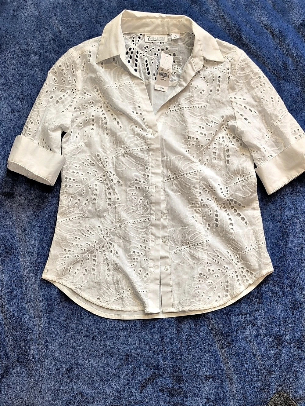 7th Avenue Design Eyelet Button Down Shirt in White Small NWT
